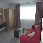 Appart-hotel & Golf Bassins A Flot Apartmanhotel 3*