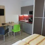 Apartmanhotel Appart-hotel & Golf Bassins A Flot
