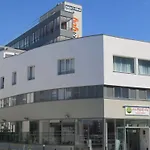 Appart-hotel & Golf Bassins A Flot Apartmanhotel Bordeaux