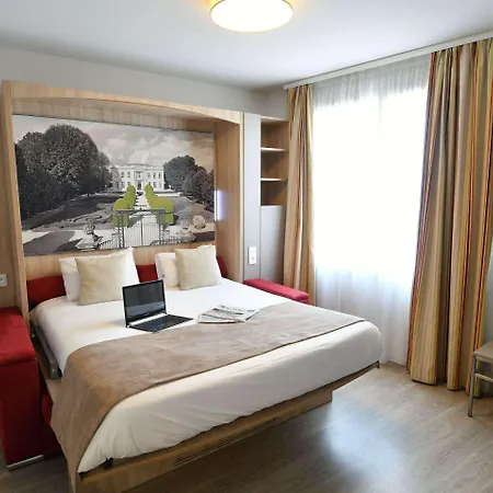 Appart-hotel & Golf Bassins A Flot 3* Μπορντό