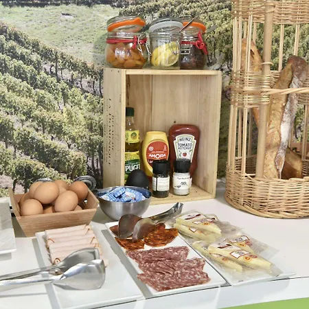 Ξενοδοχείο με διαμερίσματα Appart-hotel & Golf Bassins A Flot