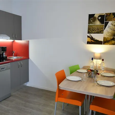 Aparthotel Appart-hotel & Golf Bassins A Flot