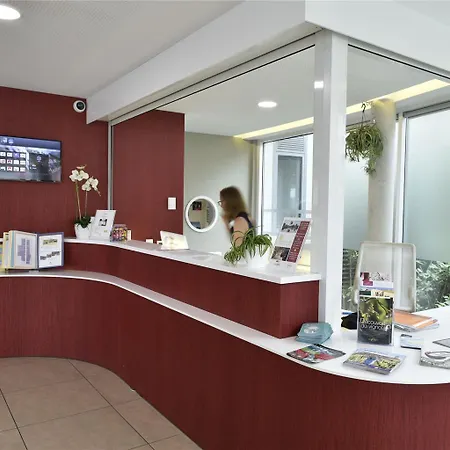 Appart-hotel & Golf Bassins A Flot Bordeaux
