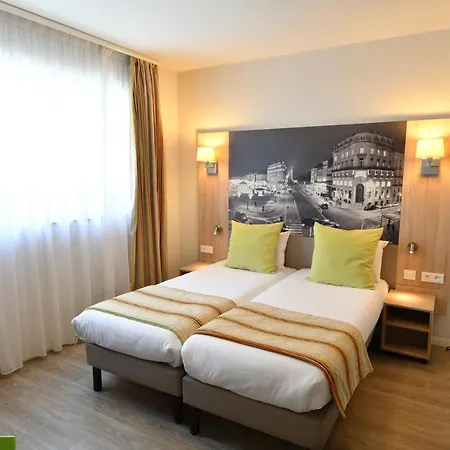 Appart-hotel & Golf Bassins A Flot 3* Bordeaux