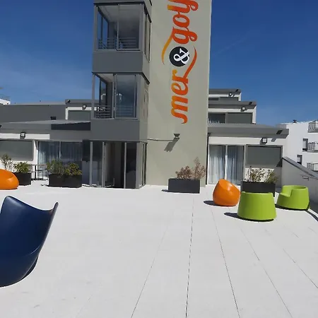 Appart-hotel & Golf Bassins A Flot Lägenhetshotell 3*