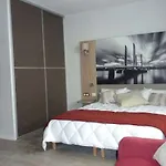 Appart-hotel & Golf Bassins A Flot شقة فندقية