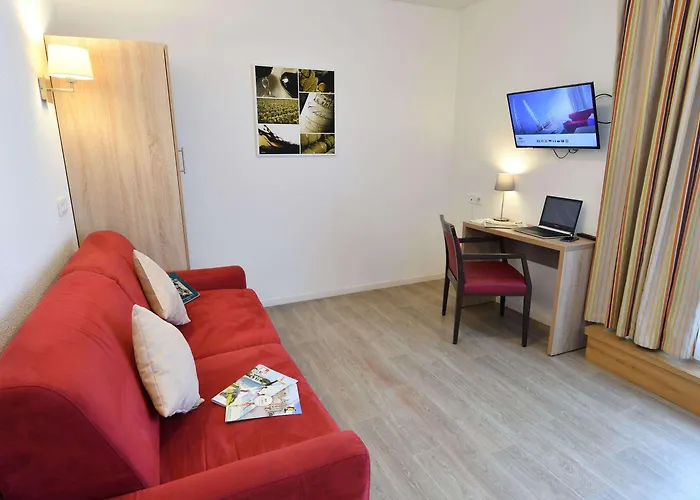Aparthotel Appart-hotel & Golf Bassins A Flot 3*